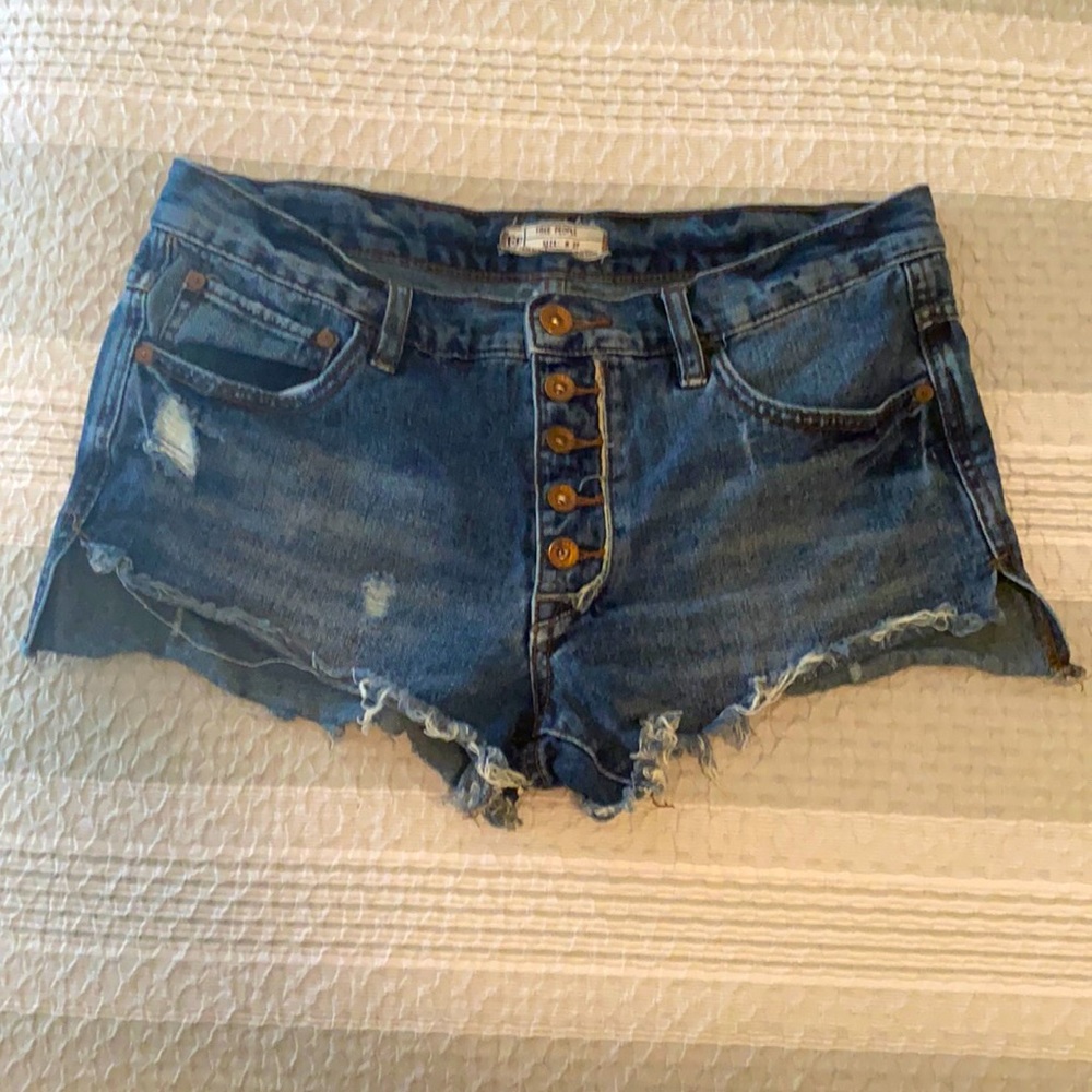 Free people button fly Jean shorts